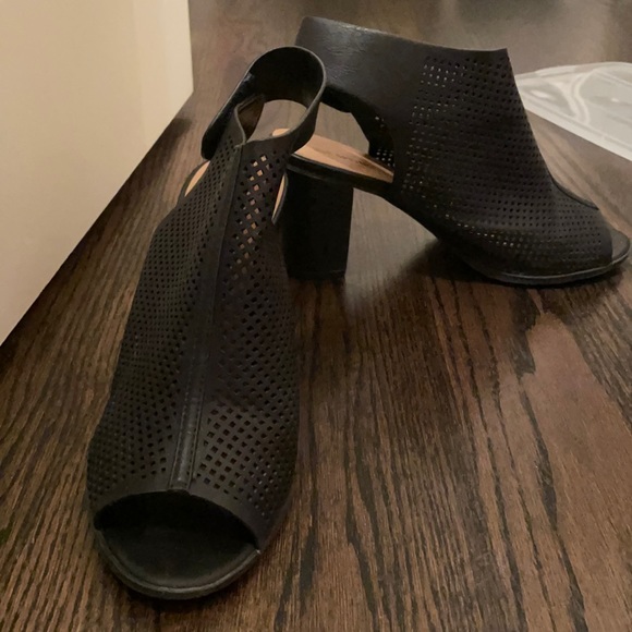 Call it spring black wedges - Picture 1 of 4